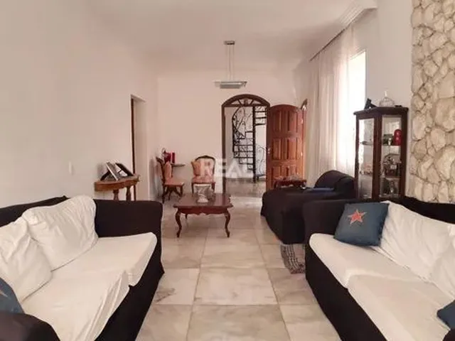 Imagem: Ótima Casa para Alugar na Rua Rubi no Prado!
