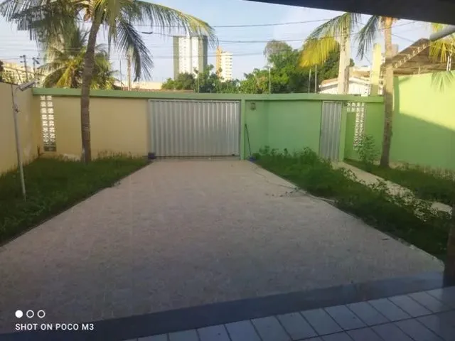 Imagem 4: Aluga-Se Casa Duplex Sendo 5/4 (3 Suíte) Picisna