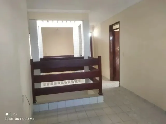 Imagem 7: Aluga-Se Casa Duplex Sendo 5/4 (3 Suíte) Picisna