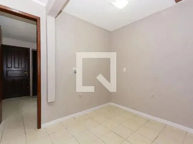Imagem 13: Casa para Aluguel - santa Cândida, 2 Quartos, 55 M2