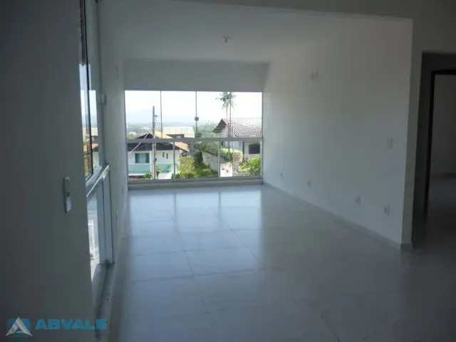 Imagem 9: Blumenau - Casa Padrão - Agua Verde
