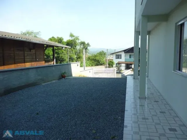 Imagem 6: Blumenau - Casa Padrão - Agua Verde