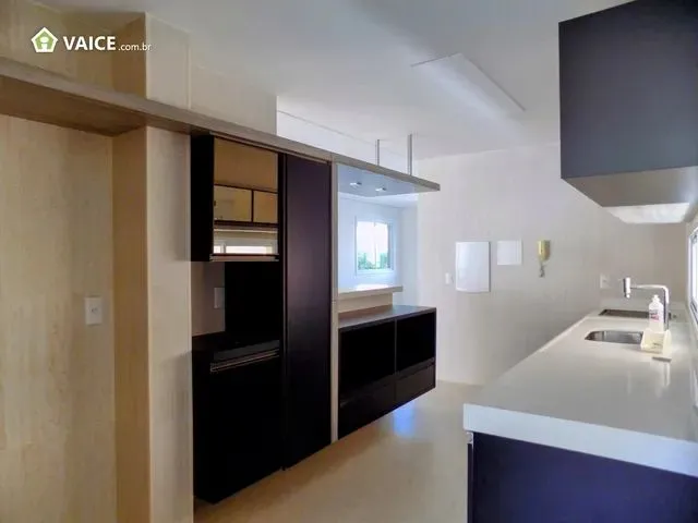 Imagem 6: Casa em Condomínio com 3 Suítes + Dce