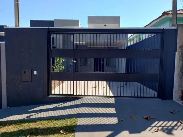 Imagem: Excelente Casa com 3 Dormitórios À Venda