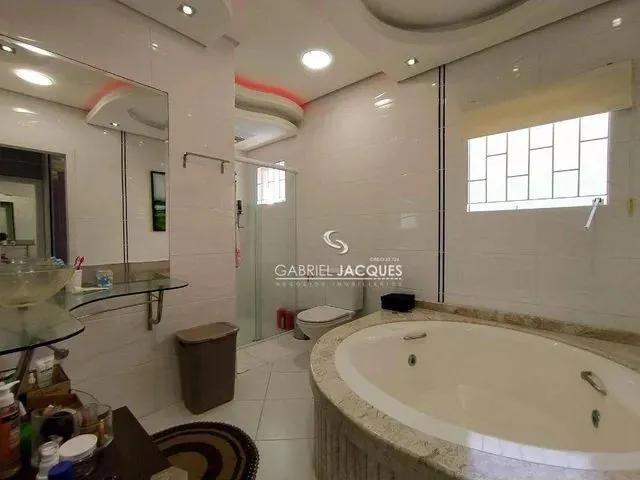 Imagem 12: Casa com 5 Dormitórios À Venda, 450 M² por R$ 2.000.000,00 - Pedra Branca - Palhoça/Sc