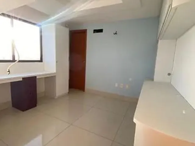 Imagem 10: Apartamento com 3 Dormitórios À Venda, 208 M² por R$ 1.050.000,00 - Lagoa Seca
