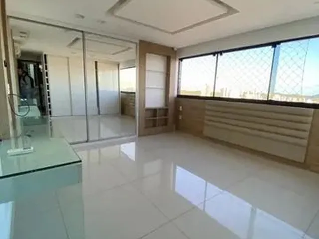 Imagem 4: Apartamento com 3 Dormitórios À Venda, 208 M² por R$ 1.050.000,00 - Lagoa Seca