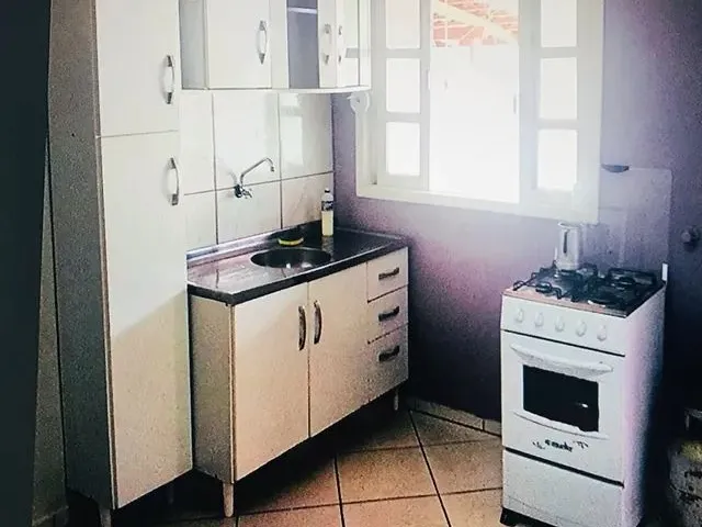 Imagem: Alugo Kitinet 950 Reais Gravatá