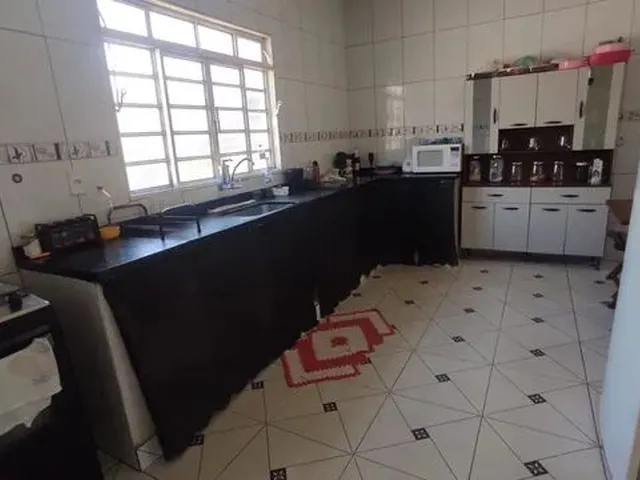Imagem 4: A Venda, Sobrado de 210M2, 05 Quartos, Sendo 02 Suítes, Só 290.000