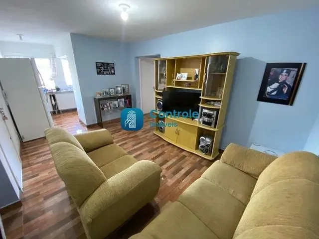 Imagem: Pri/Apartamento com 02 Dormitórios no Bairro