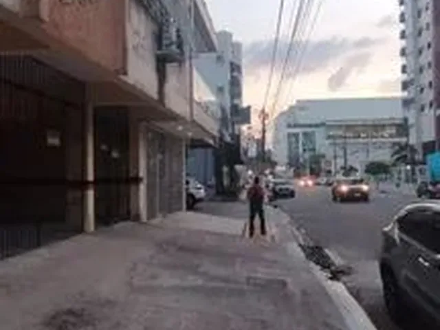 Imagem 4: Apartamento para Venda Tem 80 Metros Quadrados com 3 Quartos em Umarizal - Belém - Pa