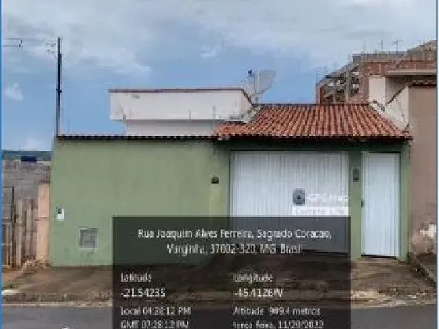 Imagem: A casa possui 3 Dormitórios, 1 Banheiro, 115m² de Área e