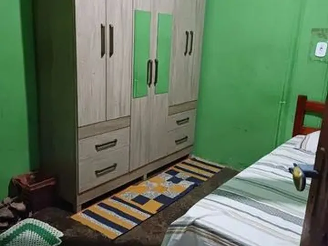 Imagem: A casa possui 2 Dormitórios, 1 Banheiro, Imóvel novo e