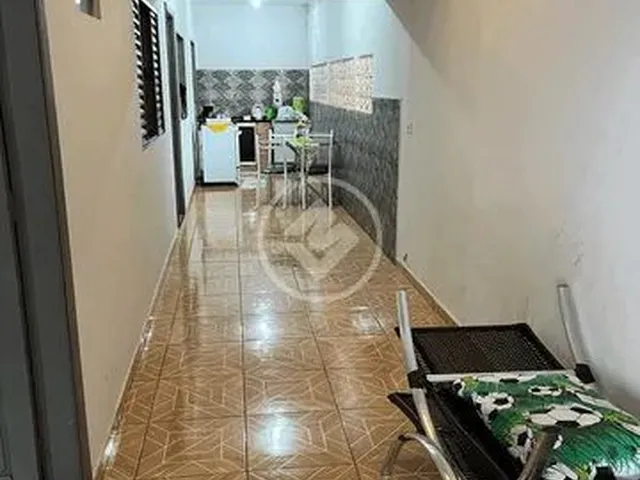 Imagem 3: Vendo Casa com Piscina em Sarandi