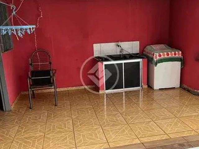 Imagem 6: Vendo Casa com Piscina em Sarandi