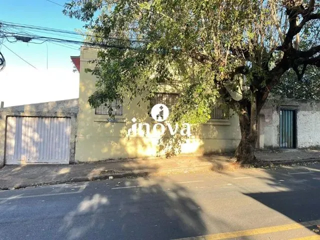 Imagem: Casa para Aluguel, 3 Quartos, 3 Vagas, Abadia