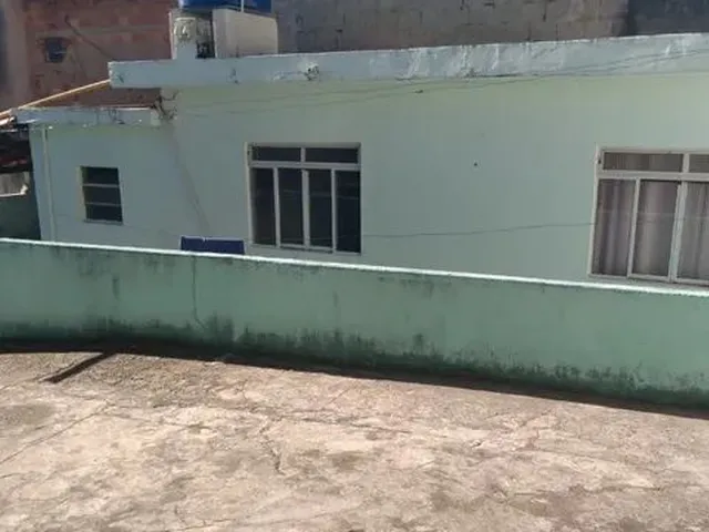 Imagem 2: Barracão 2 Cômodos + Banheiro + Area Privativa
