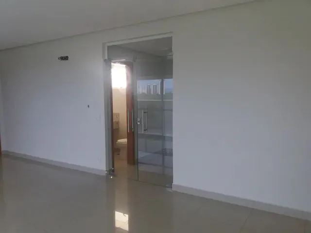 Imagem 8: Apartamento com 4 Quartos na 404 Sul