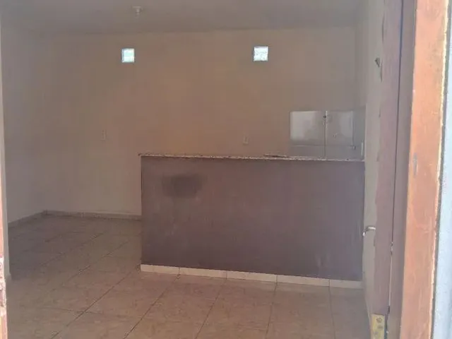 Imagem: Alugo Casa Tipo Kitnet