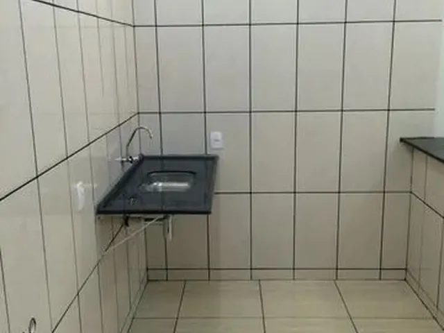 Imagem 5: Alugo Apartamento Térreo 2 Quartos C/Garagem