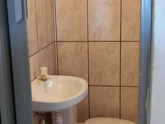 Imagem 3: Quarto pra Solteiro(A) com Banheiro - M Norte