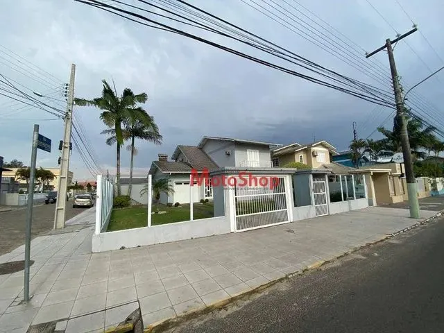 Imagem: Casa com 3 Dormitórios para Alugar, Urussanguinha
