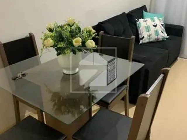 Imagem: O apartamento possui 2 Dormitórios, 1 Banheiro, 1 Vaga na