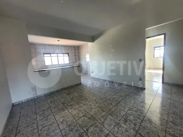 Imagem: Apartamento para Aluguel, 3 Quartos, 1 Suíte