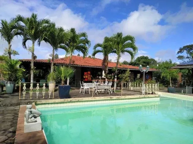 Imagem: Casa com 5 Quartos À Venda, 374 M² por