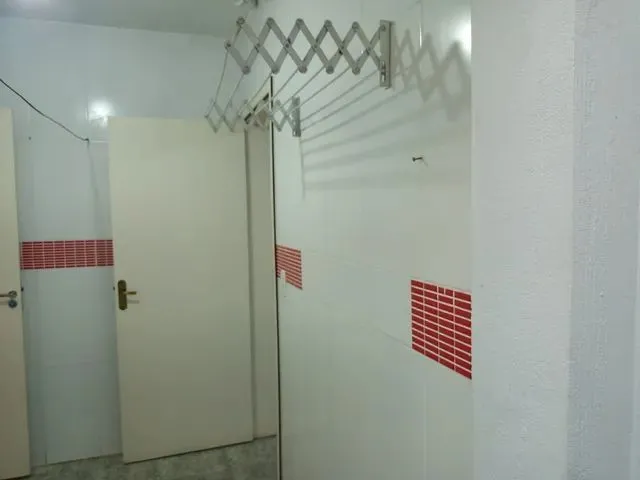 Imagem 9: Casa para Aluguel com 90 Metros Quadrados com 3 Quartos em Mato Grande - Canoas - Rs
