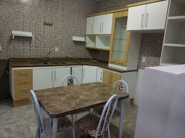 Imagem 15: Casa para Aluguel com 90 Metros Quadrados com 3 Quartos em Mato Grande - Canoas - Rs