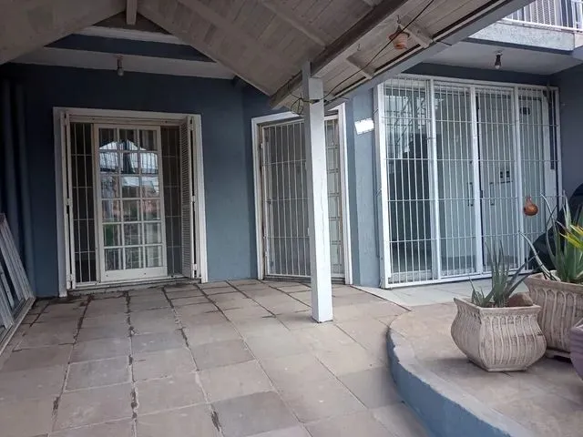 Imagem 7: Casa para Aluguel com 90 Metros Quadrados com 3 Quartos em Mato Grande - Canoas - Rs