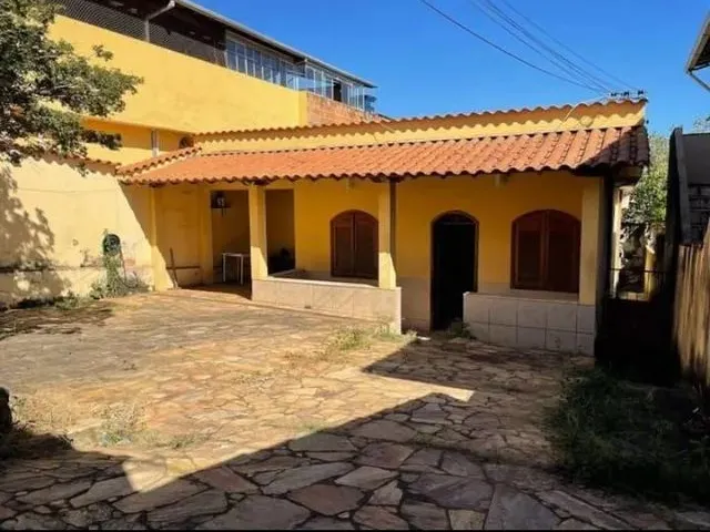 Imagem: Casa na Serra a Venda