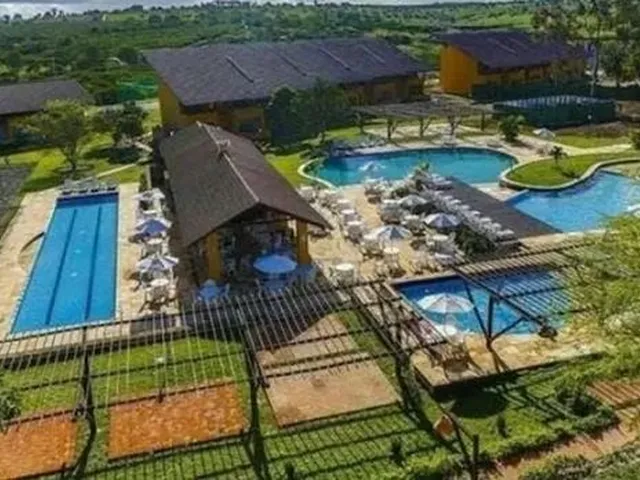 Imagem: O apartamento possui 2 Dormitórios, Acomodam 10 pessoas, 1