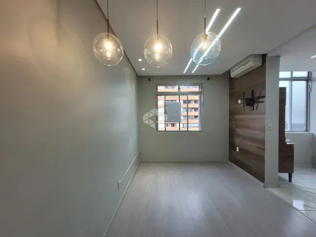 Imagem 2: Apartamento para Venda 3 Quartos no Centro - Florianópolis - Sc