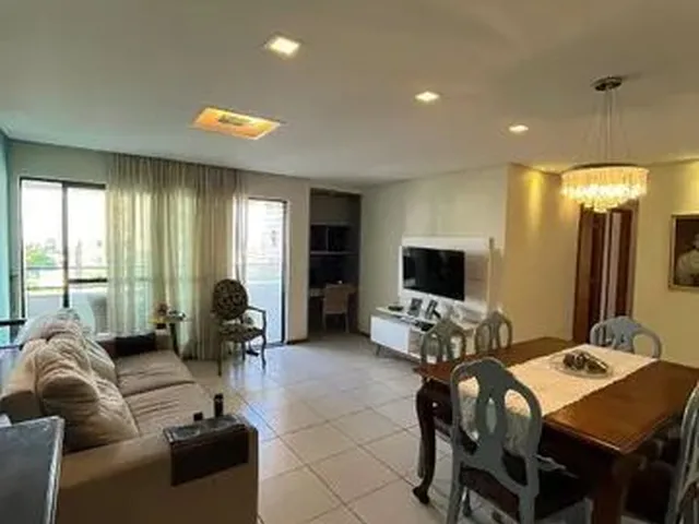 Imagem: O apartamento possui 4 Dormitórios, 2 Suítes, 4