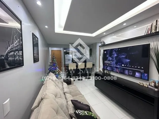 Imagem: O apartamento possui 2 Dormitórios, 1 Suíte, 2 Banheiros,