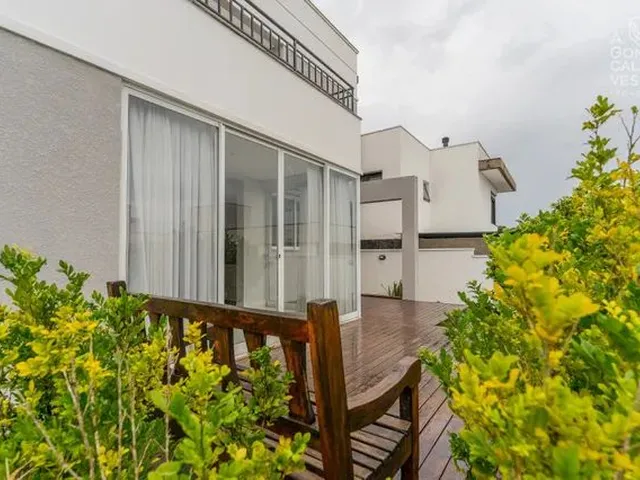 Imagem 6: Casa com 3 Suítes + Estar Intimo para Locação, 250 M² de Área Privativa Em