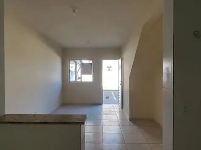 Imagem 8: Casa com 2 Dormitórios para Alugar em Contagem