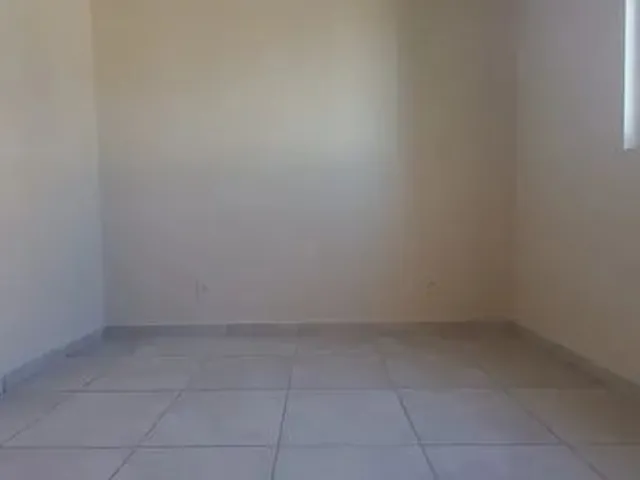 Imagem 5: Casa com 2 Dormitórios para Alugar em Contagem