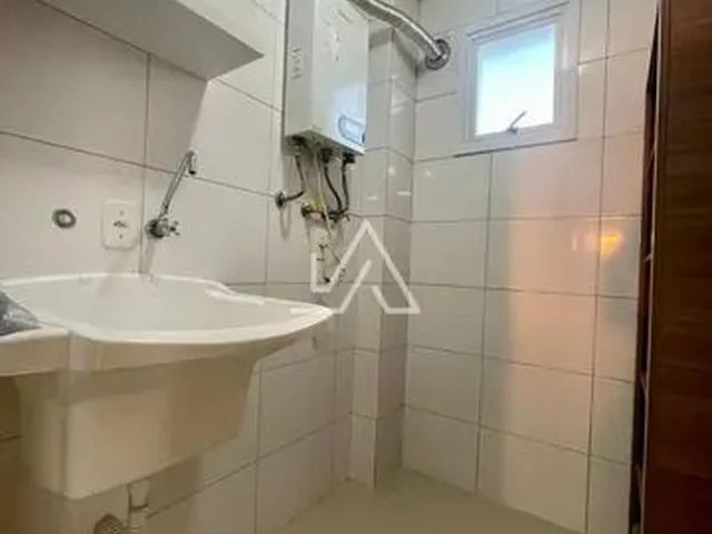 Imagem 2: Apartamento 2 Dorm,Com Suíte e Semi Mobiliado para Locação, no Boqueirão