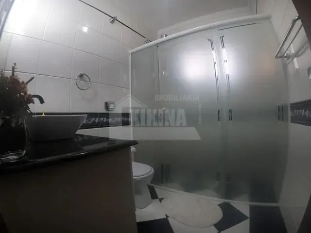 Imagem 7: Sobrado 4 Quartos para Locação em Oficinas