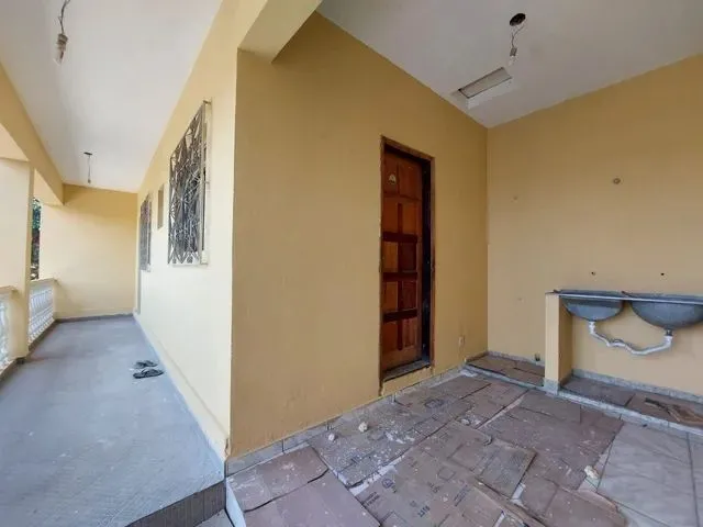 Imagem 2: Casa com 2 Dormitórios para Alugar em Contagem