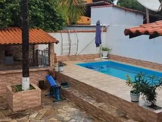 Imagem: A casa possui 1 Dormitório, 1 Banheiro, 2 Vagas na