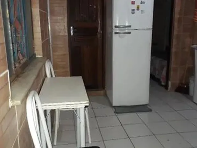 Imagem 2: Quarto para Rapazes em Botafogo