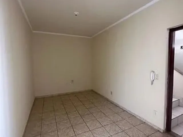 Imagem 2: Kitnet/Conjugado para Aluguel Possui 40 Metros Quadrados com 1 Quarto em Centro - Pouso Al