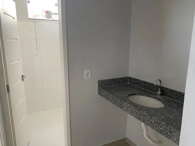 Imagem 12: Apartamento 2 Quartos. Zona Sul. Jardim Marco Zero