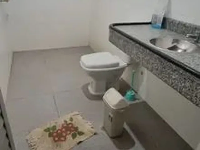 Imagem 2: Casa para Aluguel Tem 280 Metros Quadrados com 3 Quartos em Eletronorte - Porto Velho - Ro