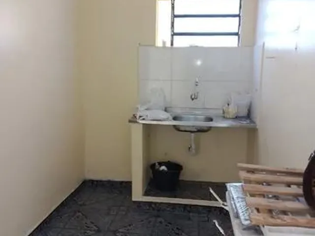 Imagem 4: Casa no Nova República, 3 Qts 2 Suítes, com Um Ar Split / Reformada