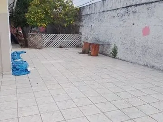 Imagem 10: Casa no Nova República, 3 Qts 2 Suítes, com Um Ar Split / Reformada